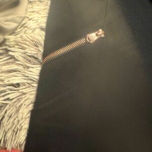 Black leggings/slacks with zippers